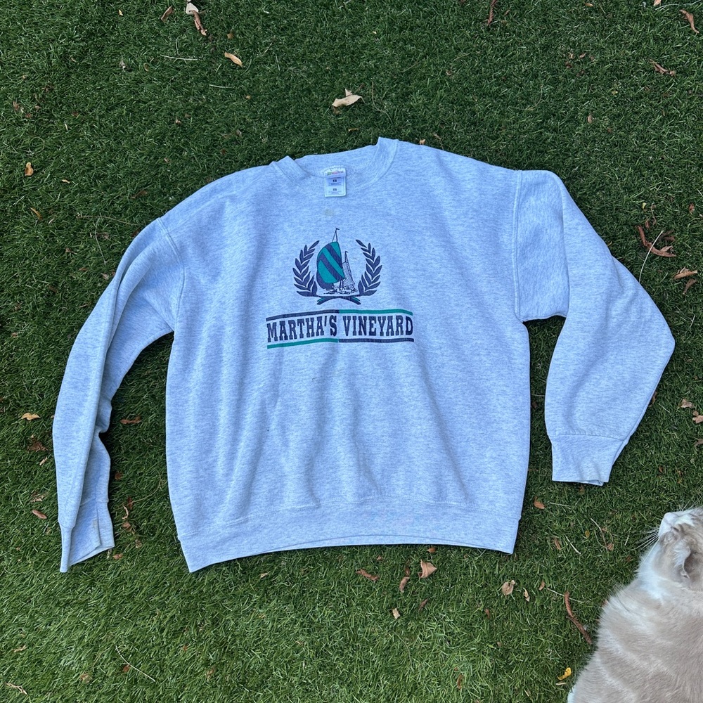 Vintage Martha’s Vineyard Gray Sweatshirt - Large